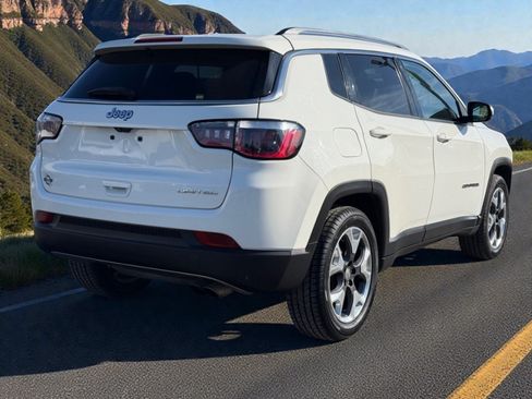 Used 2019 Jeep Compass Limited FWD image 7