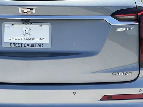 New 2025 Cadillac XT6 Luxury image 6