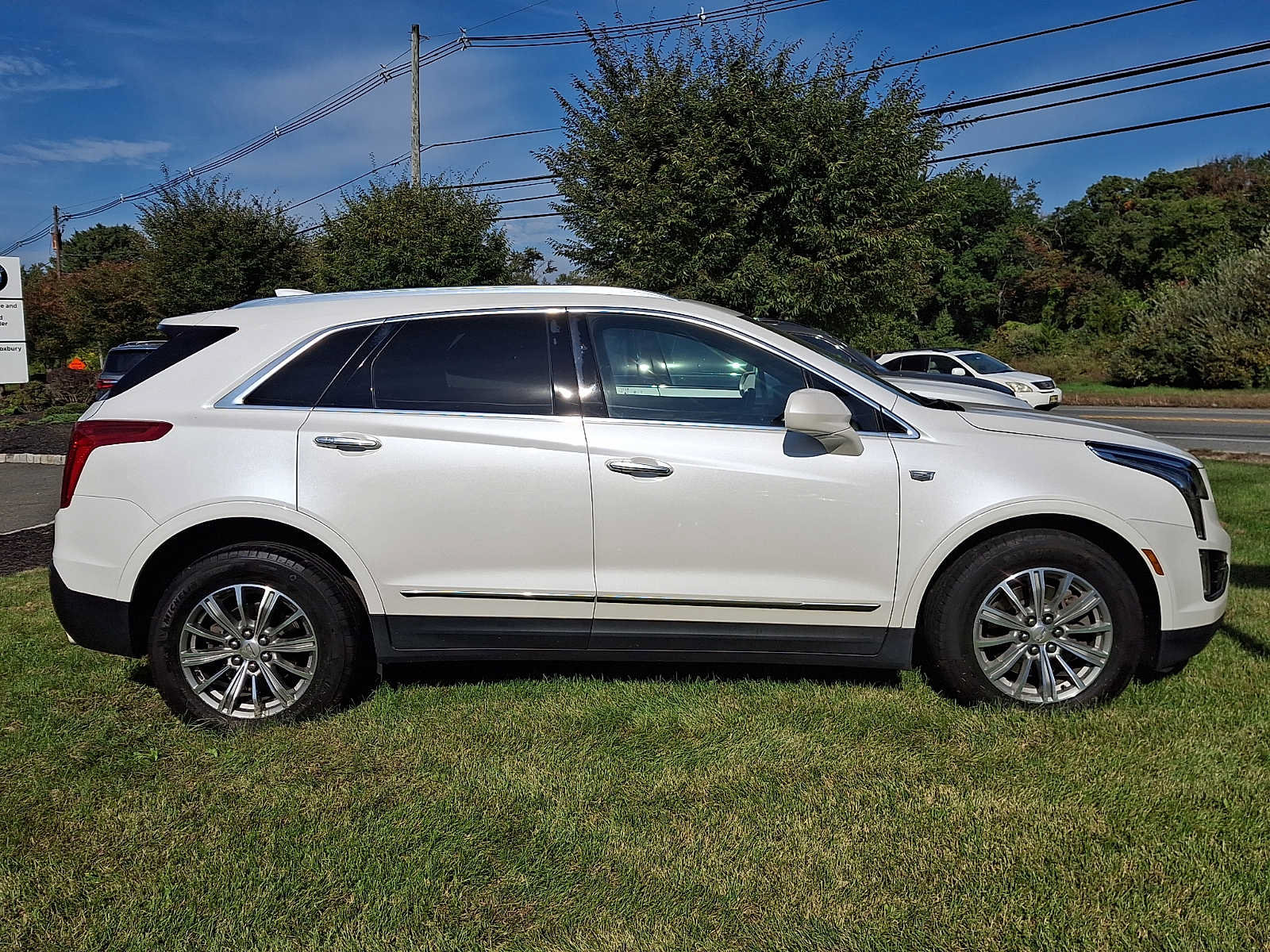 Used 2019 Cadillac XT5 Luxury FWD image 7