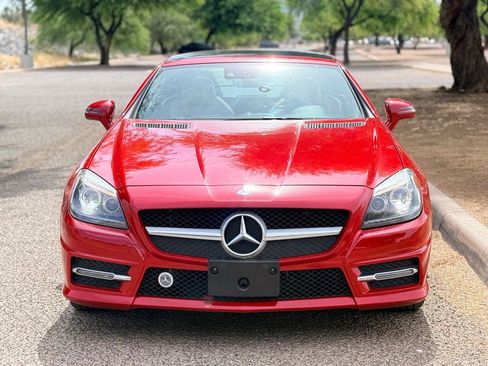Used 2016 Mercedes-Benz SLK 300 w/ Premium 2 Package image 16