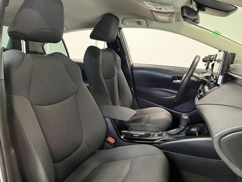 Used 2021 Toyota Corolla LE FWD image 10