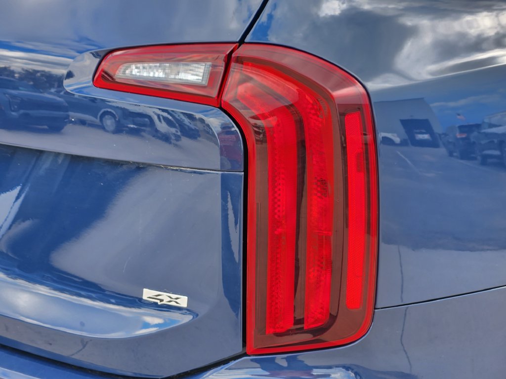 Certified 2023 Kia Telluride S w/ S Sunroof Package AWD/4WD image 13