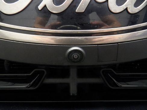 Used 2024 Ford F250 Lariat w/ Black Appearance Package image 47