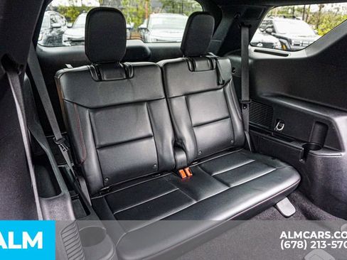Used 2025 Ford Explorer ST-Line image 22