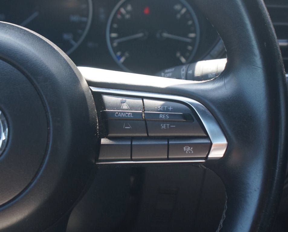 Used 2024 MAZDA MAZDA3 s FWD image 11