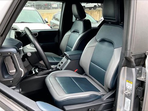 Certified 2021 Ford Bronco Outer Banks image 8