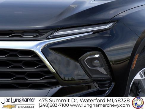 New 2026 Chevrolet Blazer LT w/ Convenience Package FWD image 34