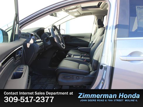 New 2026 Honda Odyssey Touring image 15