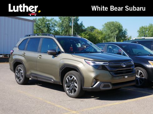 Used 2025 Subaru Forester Limited AWD/4WD image 1