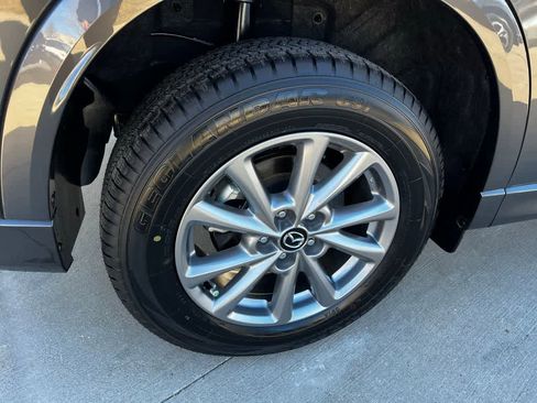 Certified 2025 MAZDA CX-5 AWD 2.5 S w/ Select Package image 12