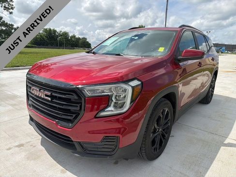 Used 2022 GMC Terrain SLE w/ Driver Convenience Package FWD image 1