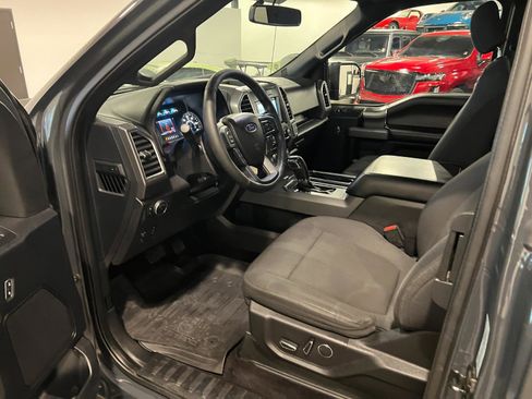 Used 2016 Ford F150 XLT w/ Equipment Group 302A Luxury AWD/4WD image 10