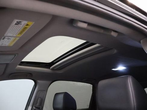 Used 2021 Honda CR-V EX-L image 14