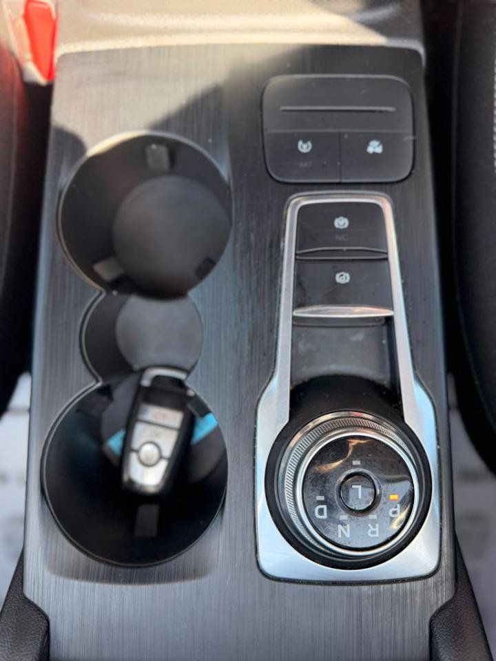 Used 2025 Ford Escape Active FWD image 23
