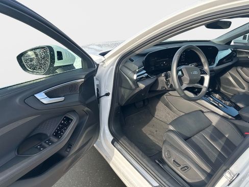 Used 2025 Audi A5 2.0T Premium Plus w/ Premium Plus AWD/4WD image 11