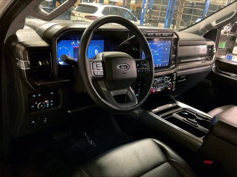 Used 2024 Ford F250 Lariat w/ Lariat Ultimate Package image 16