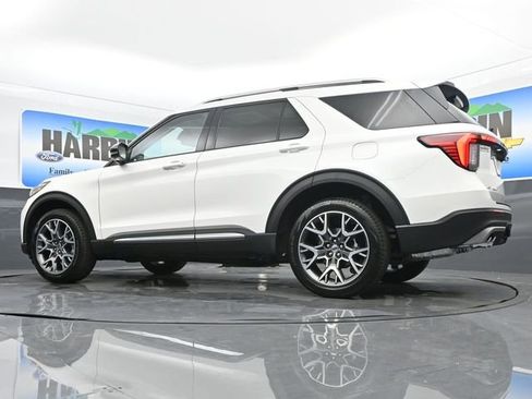 New 2025 Ford Explorer Platinum w/ Ultimate Package image 22