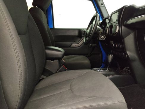 Used 2016 Jeep Wrangler Sport w/ Trailer Tow Group AWD/4WD image 21