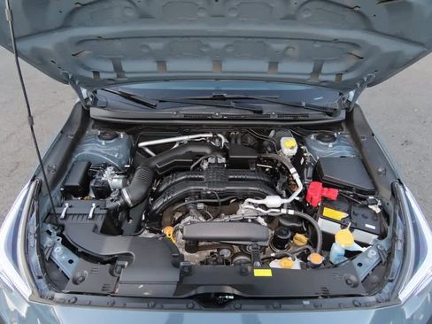 Used 2024 Subaru Crosstrek 2.0i Premium image 10