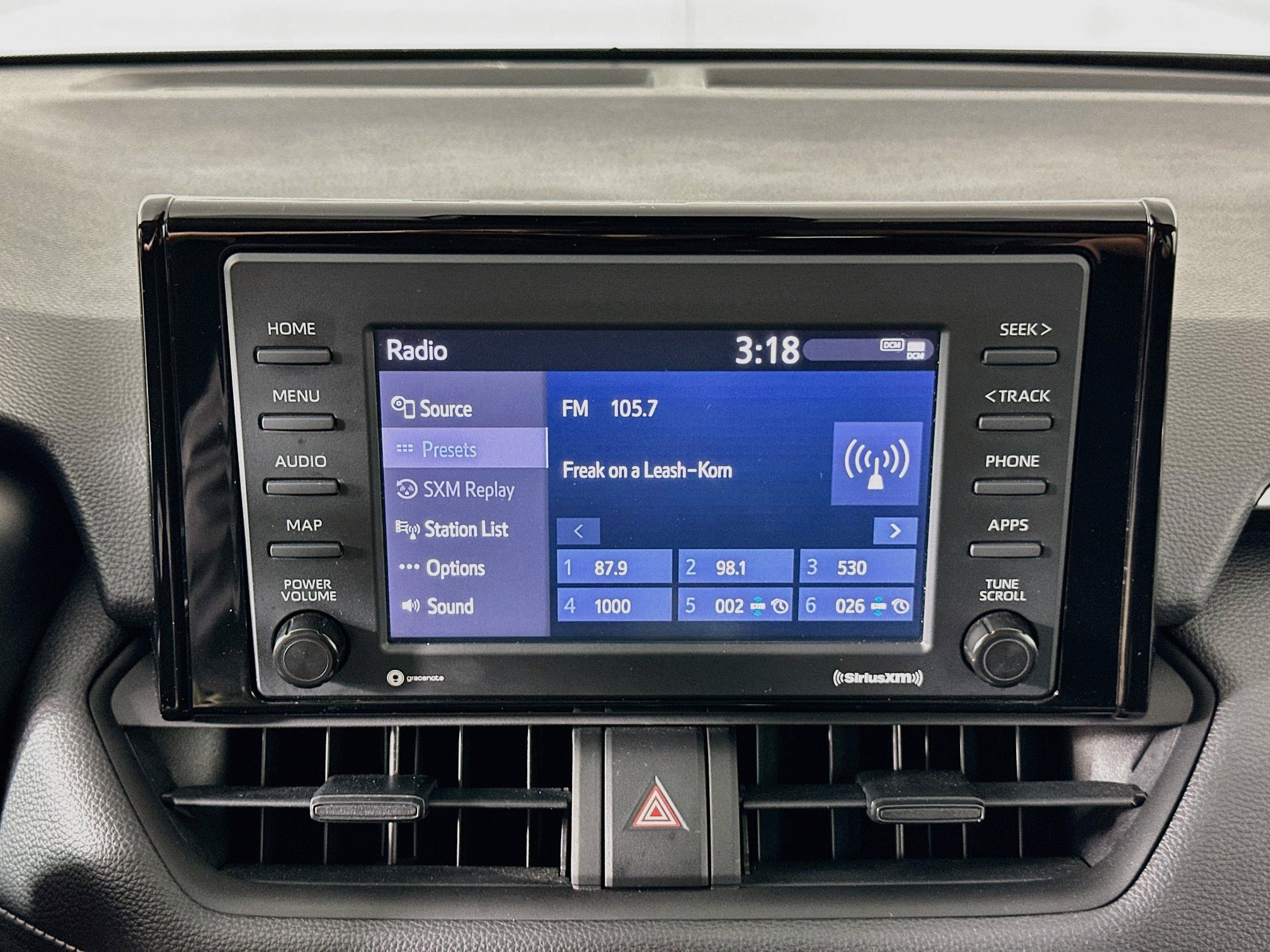 Used 2022 Toyota RAV4 LE AWD/4WD image 19
