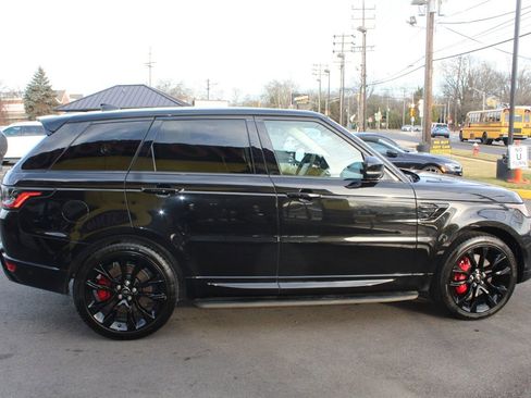 Used 2022 Land Rover Range Rover Sport HST image 29