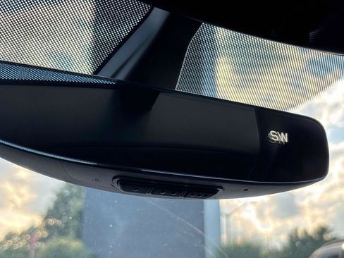 Used 2021 Volkswagen GTI SE FWD image 26