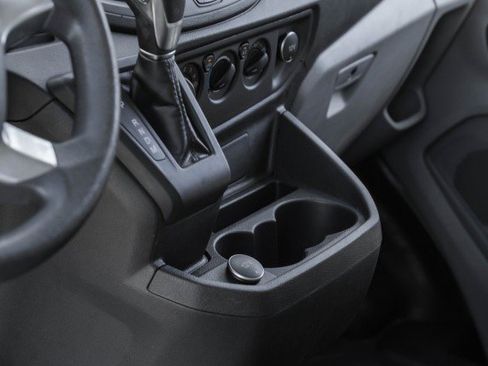 Used 2019 Ford Transit 250 130 Low Roof image 23