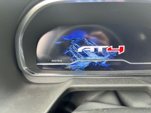 Used 2022 GMC Yukon XL AT4 w/ Max Trailering Package image 9