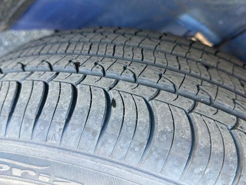 New 2024 Hyundai Venue Limited image 32