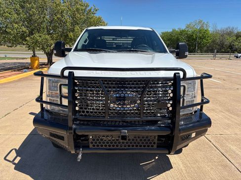 Used 2019 Ford F250 XL w/ Power Equipment Group AWD/4WD image 7