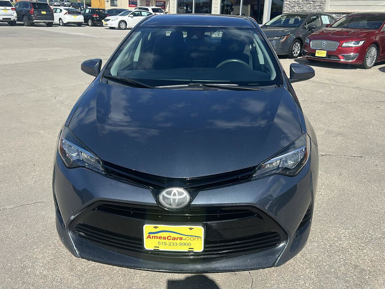 Used 2017 Toyota Corolla LE FWD image 8