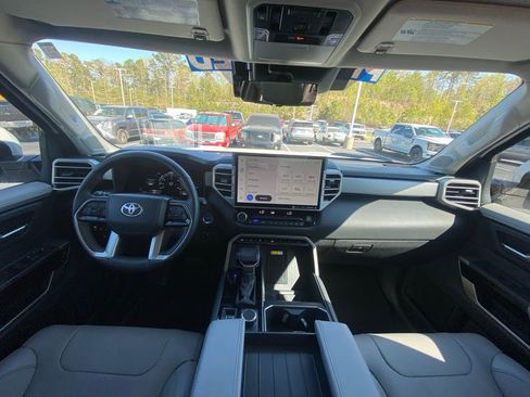 Used 2023 Toyota Tundra Limited image 26