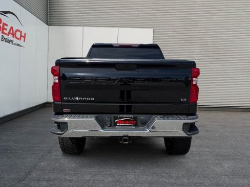 Used 2021 Chevrolet Silverado 1500 LT w/ Bed Protection Package AWD/4WD image 10