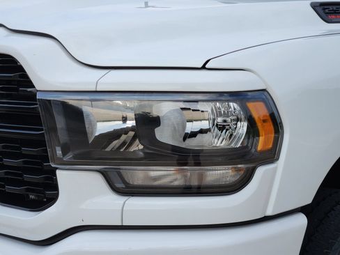 Used 2024 RAM 2500 Big Horn w/ Night Edition AWD/4WD image 8