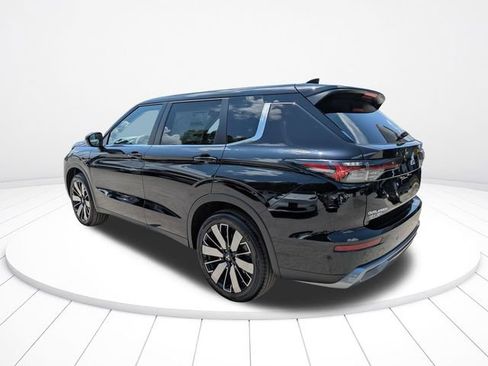 New 2026 Mitsubishi Outlander SE FWD image 6