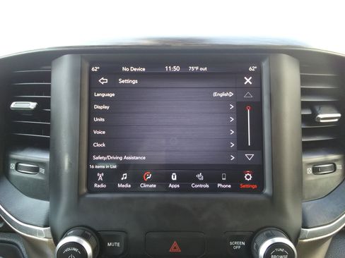 Used 2019 RAM 1500 Laramie image 28