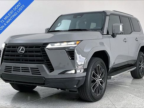 Used 2026 Lexus GX 550 w/ Accessory Package (2T) AWD/4WD image 15