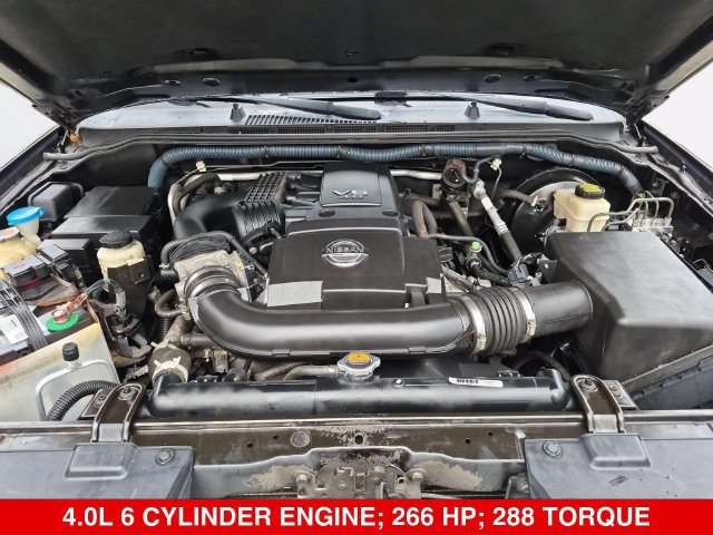 Used 2011 Nissan Pathfinder LE AWD/4WD image 38
