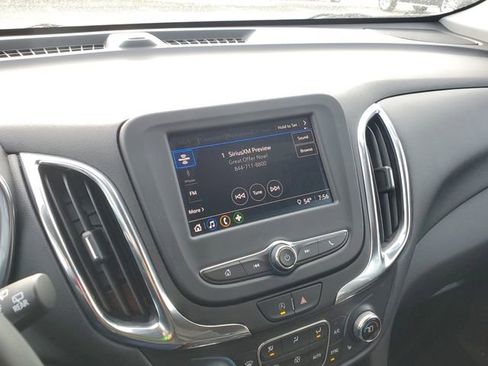 Used 2023 Chevrolet Equinox LT FWD image 28