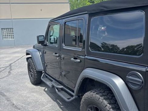 Used 2023 Jeep Wrangler Unlimited Sport AWD/4WD image 6
