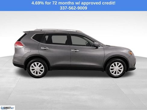 Used 2016 Nissan Rogue S w/ Appearance Package FWD image 9