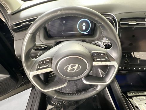 Used 2022 Hyundai Tucson Limited image 11