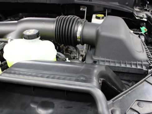 Used 2025 Ford F150 Lariat AWD/4WD image 38