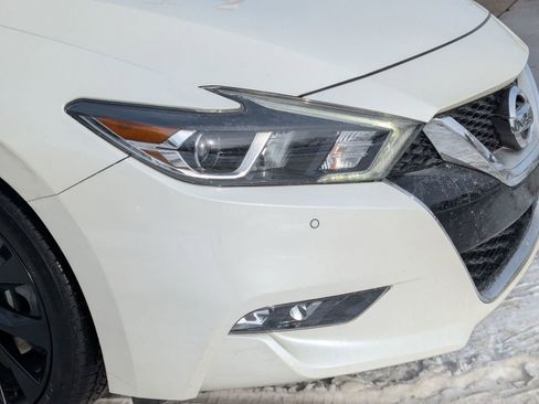 Used 2016 Nissan Maxima SR w/ Midnight Edition image 36