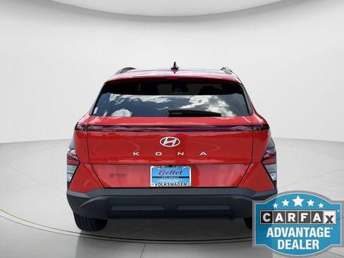 Used 2025 Hyundai Kona SEL FWD image 8
