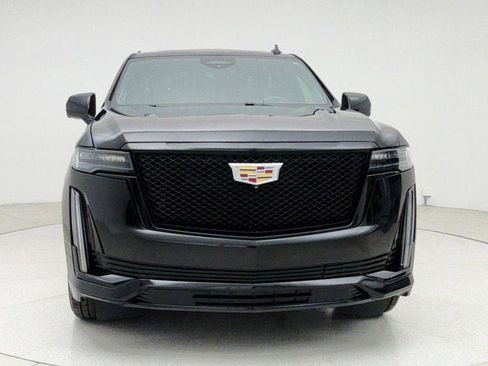 Used 2023 Cadillac Escalade Sport Platinum image 2