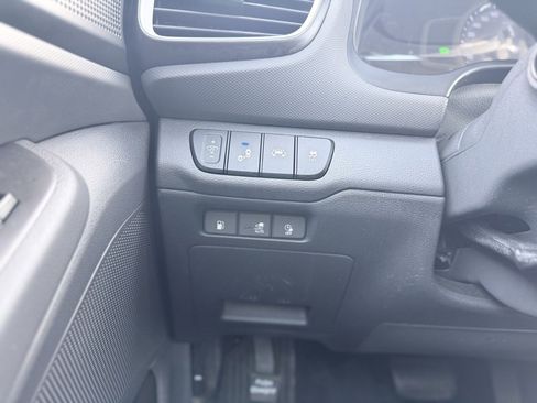 Used 2019 Hyundai Ioniq Limited image 11