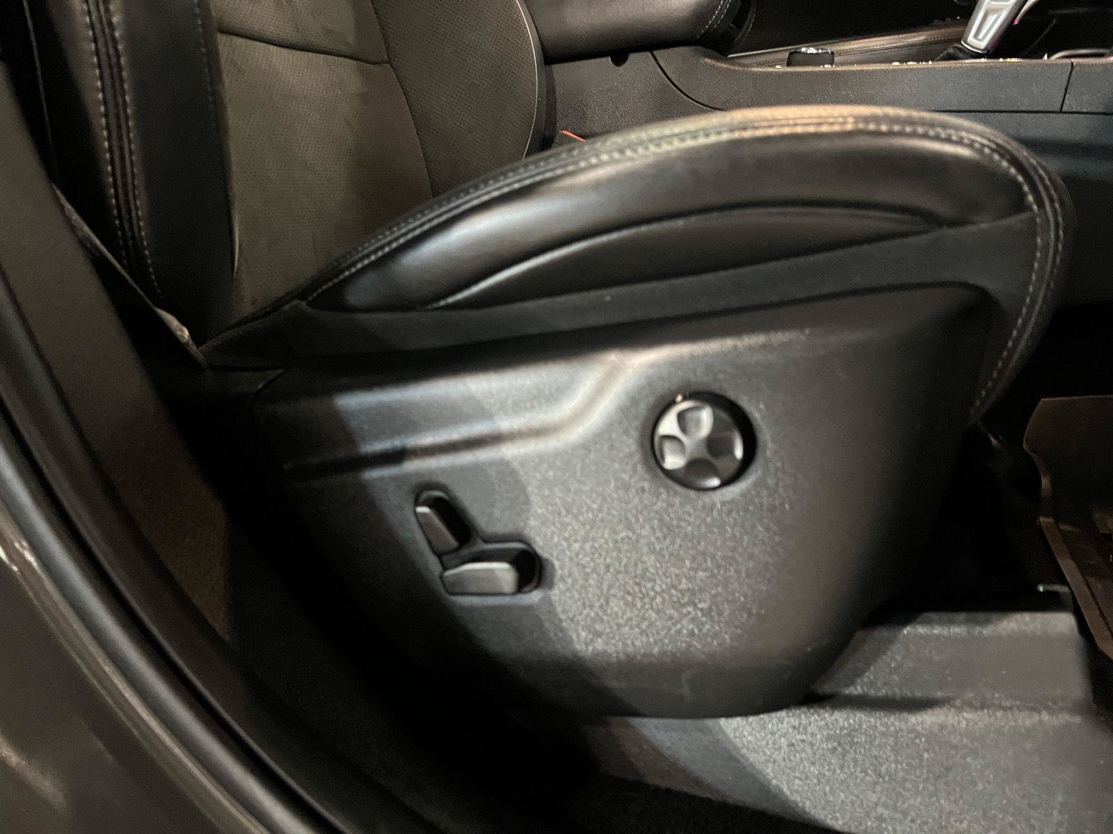 Used 2019 Jeep Grand Cherokee SRT AWD/4WD image 50