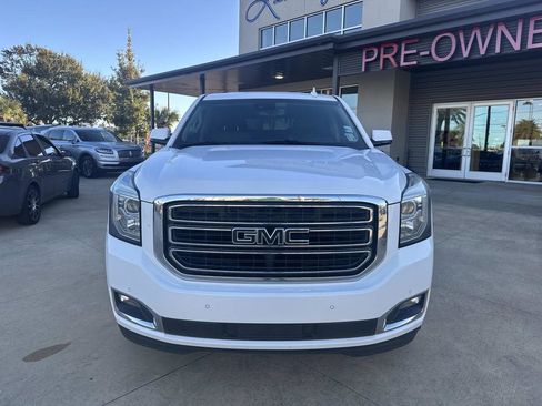Used 2019 GMC Yukon SLT image 3