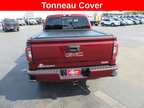 Used 2016 GMC Sierra 1500 SLT w/ All-Terrain Package AWD/4WD image 7